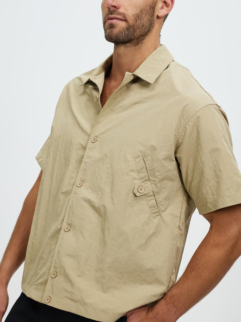 Men's Short Sleeve Classic Woven Shirt
