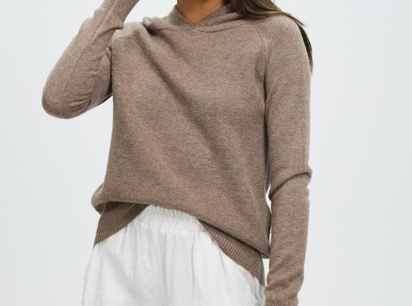 Brown winter wool pullover jumper
