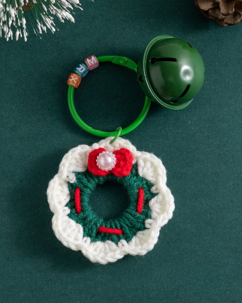 Knitted Christmas Wreath Keychain