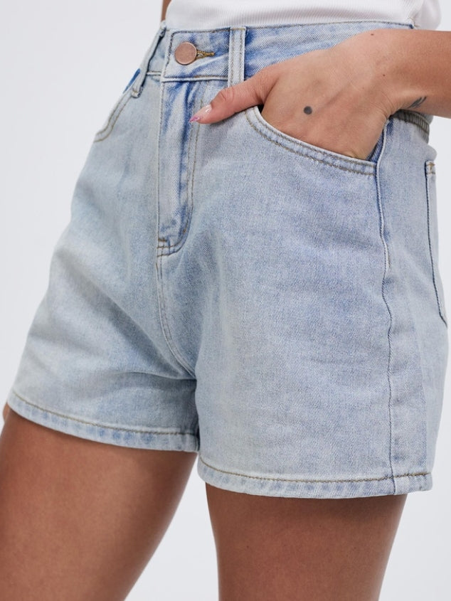 Women's High Waist Denim Shorts Raw Hem Jean Shorts Summer with Pockets
