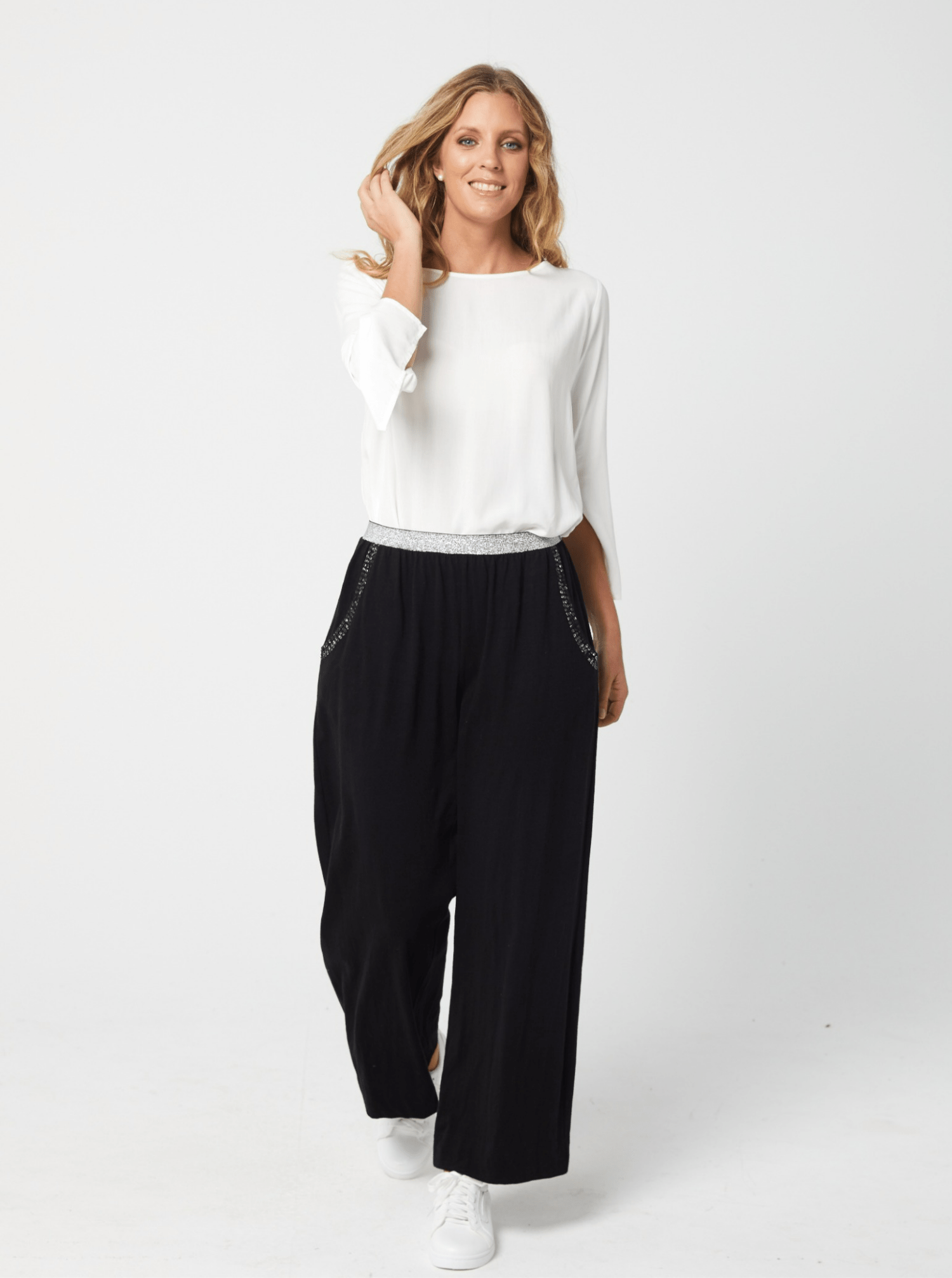 All bottoms，jeans, casual pants, shorts, skirts, etc – KAJA