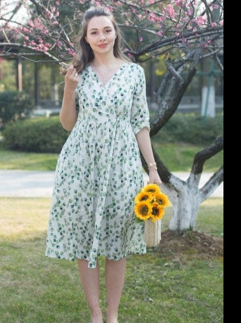 AW2023 Dress Hollie Dress - Green Leaves/80% Cotton
